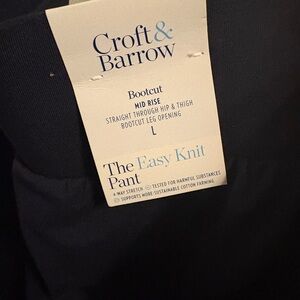 #32  NEW  Croft & Barrow BlackBootcut Pants